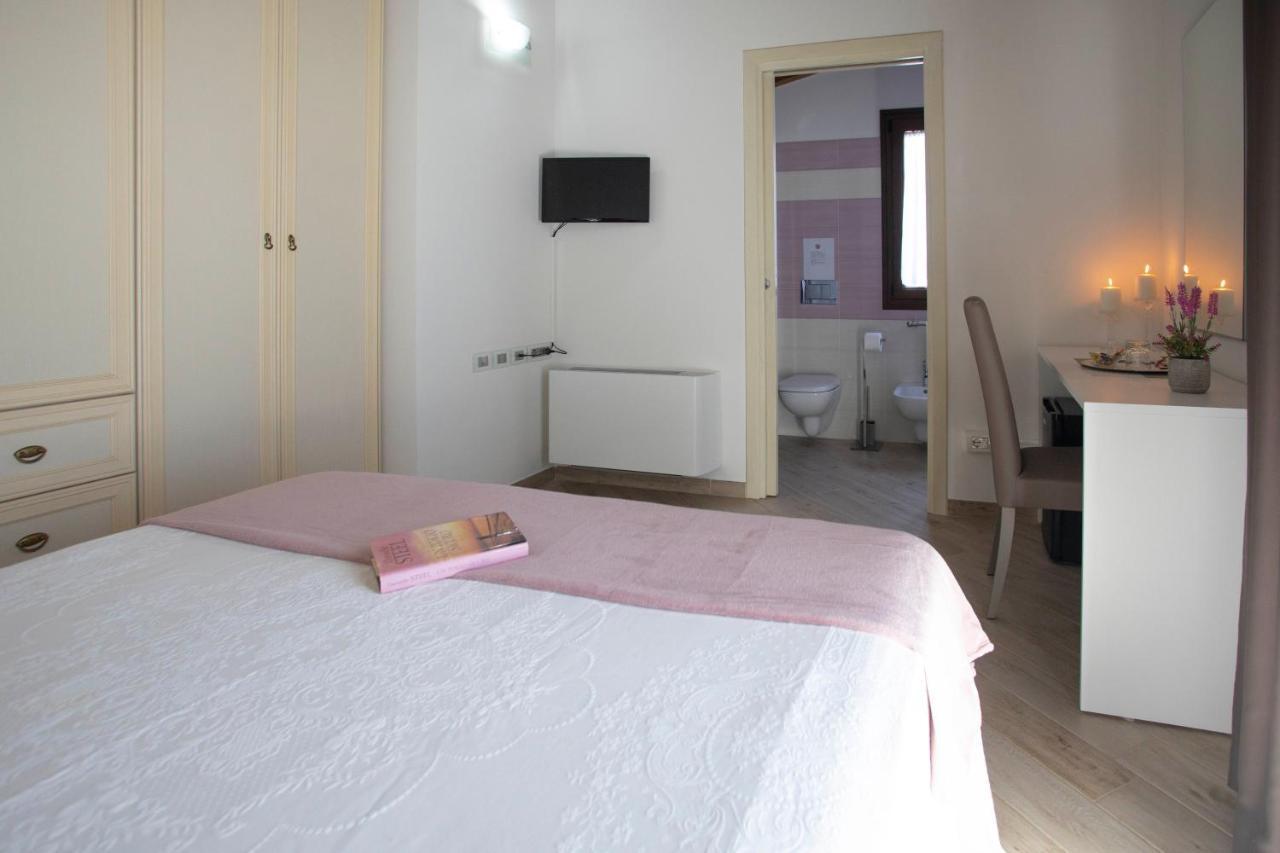 Irilor Luxury B&B Valledoria Kültér fotó