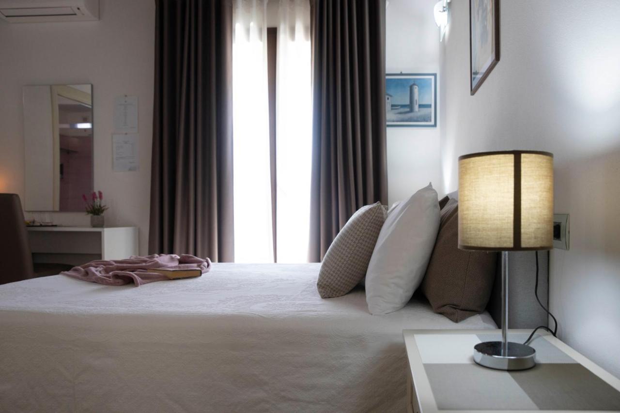 Irilor Luxury B&B Valledoria Kültér fotó